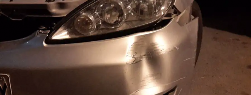 تعمیر سپر تویوتا کمری