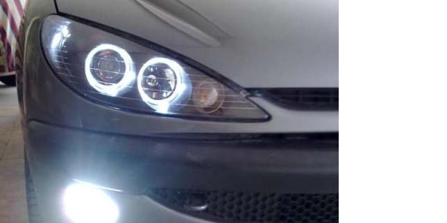 نصب زنون روی مه شکن 206